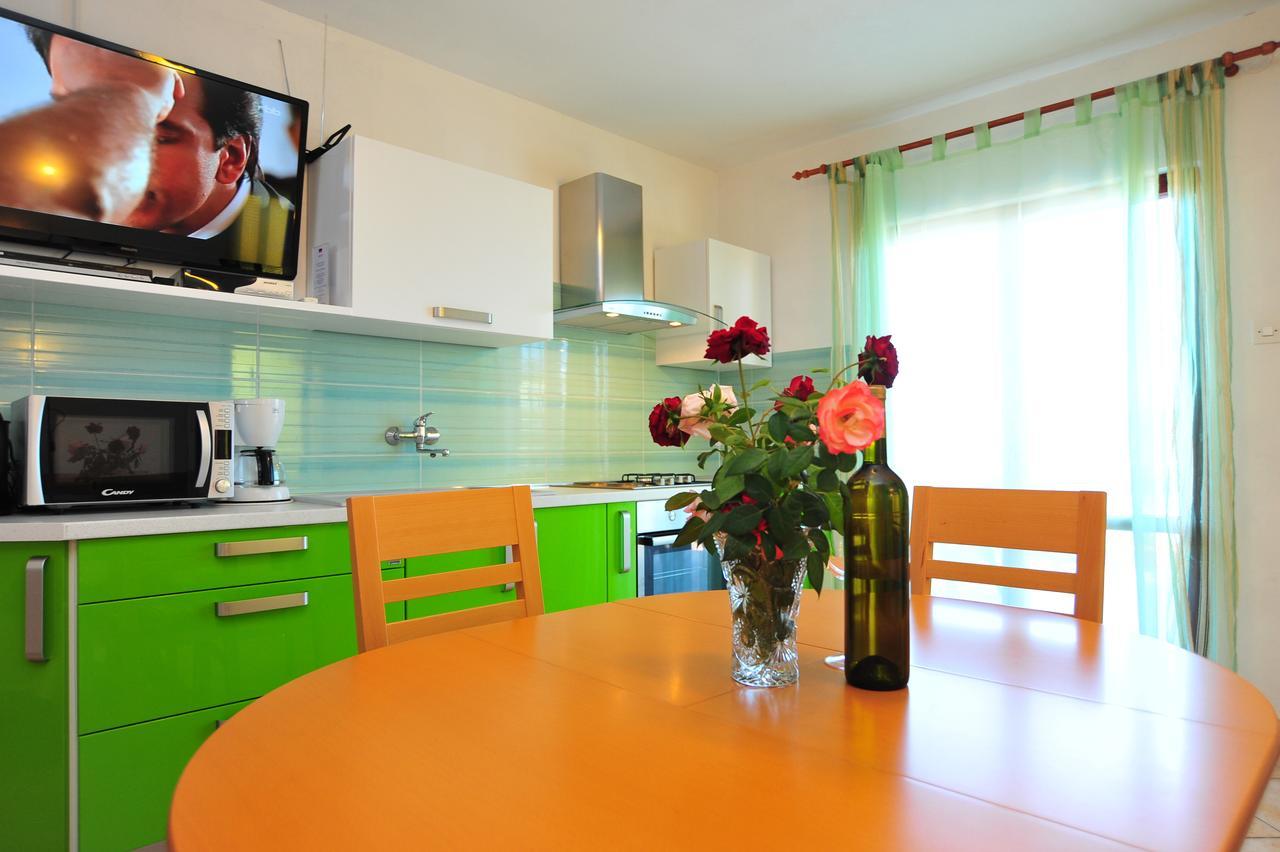 Apartments Valentina-B Нин Экстерьер фото